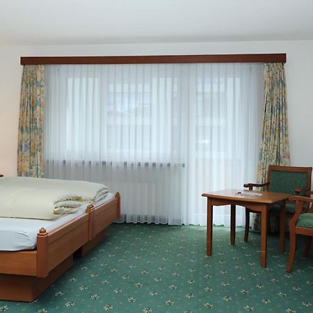 Hotel Tannenboden - Steinbock Flumserberg Стая снимка
